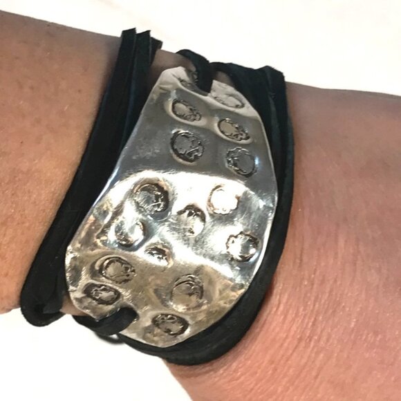 Rustic Skull Biker Wrap Bracelet Solid Sterling Silver 925 Cuff Genuine Suede - Picture 1 of 8